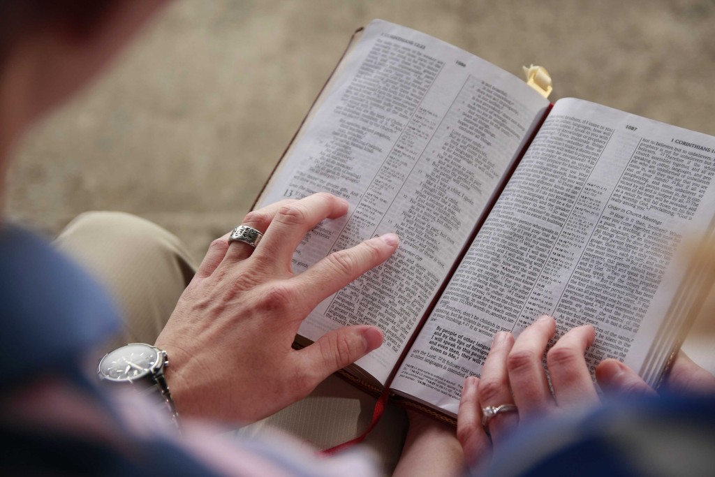 online bible studies for couples